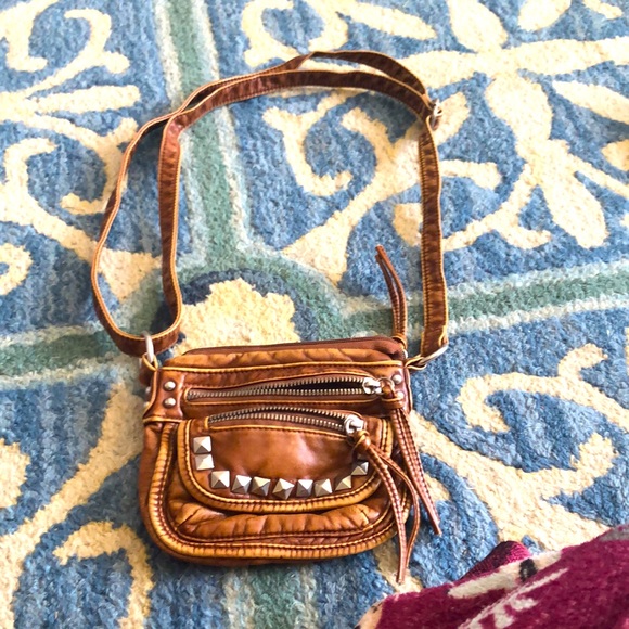 Mudd Handbags - Boho, crossbody purse!